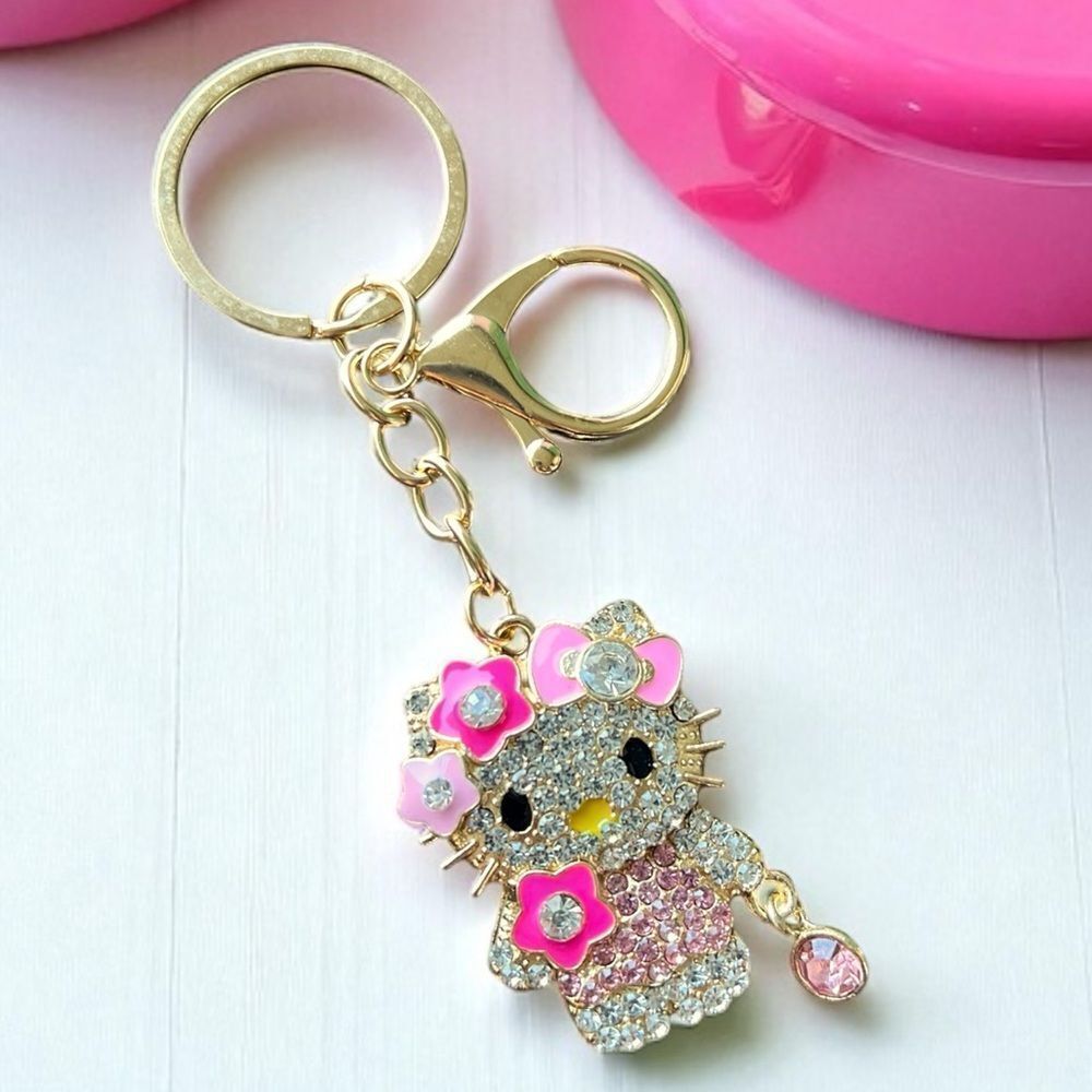 Cute Pink And Clear Crystal Flower Hello Kitty Keychain